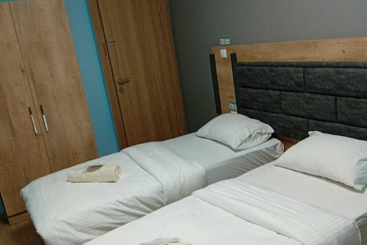 Room 15 of 24