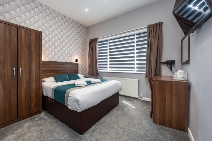 Room 14 of 44