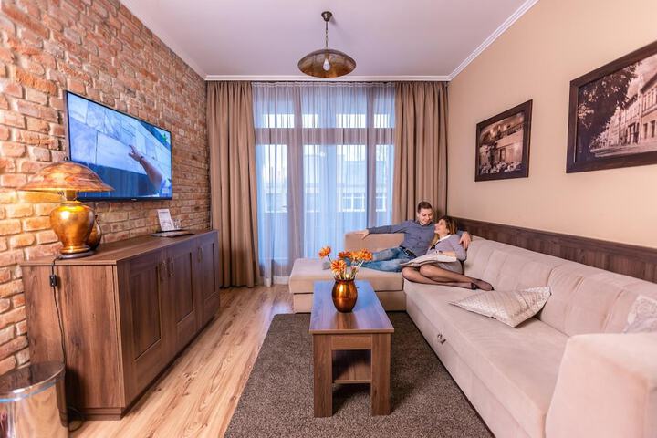 Room 18 of 47
