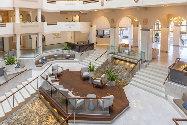 Lobby Entry