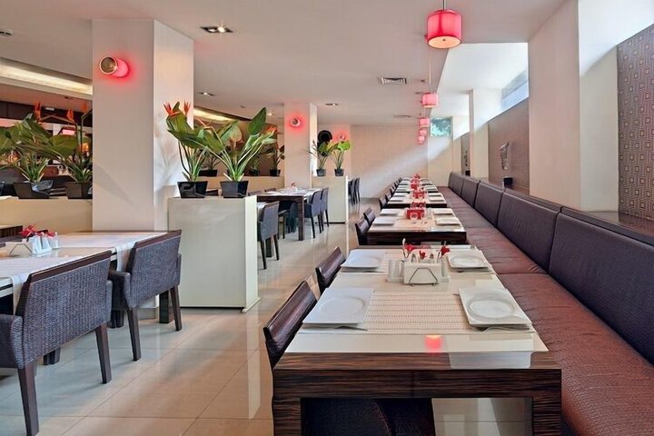 Dining Photos