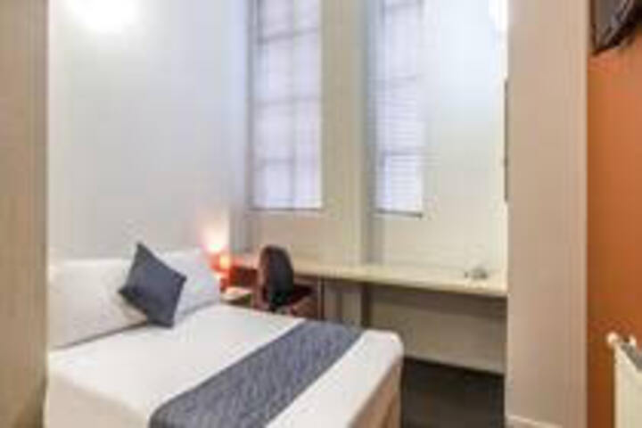Livingspace Hotels & Apartments