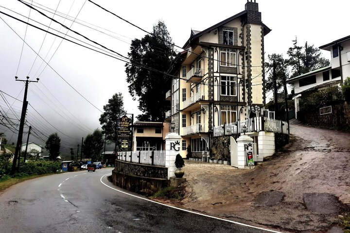Rathna Grand Hotel Nuwara Eliya