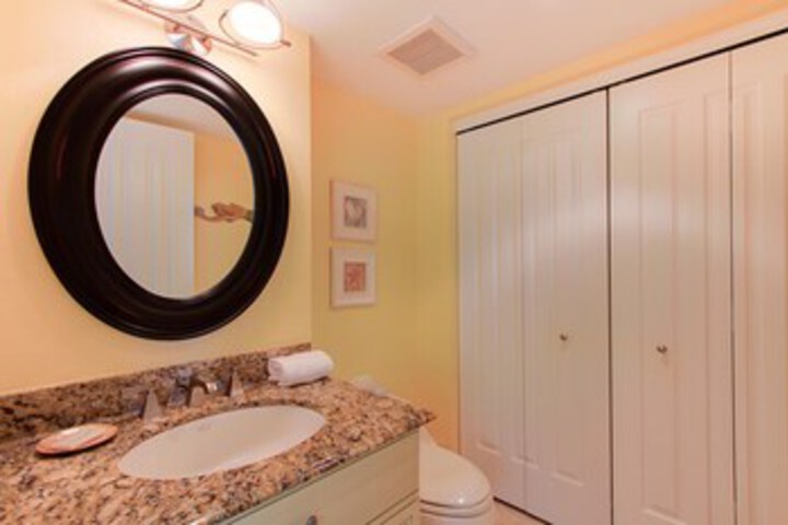 Room 4 of 47