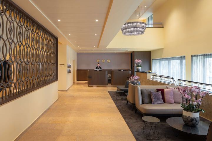 Lobby Photos