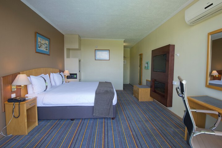 Room 20 of 184