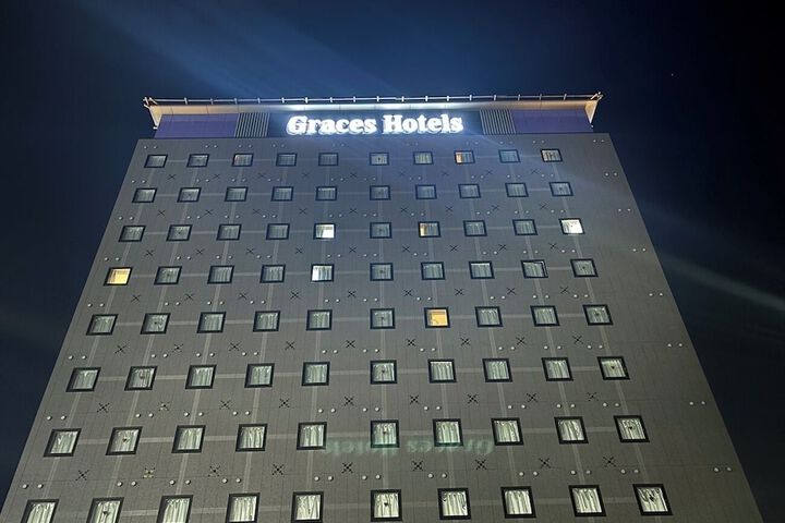 Hotel 12 of 13