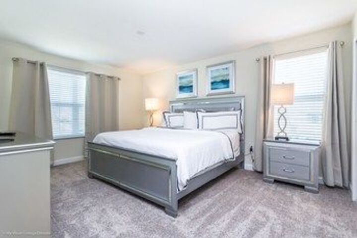 Room 8 of 29