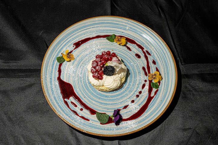 Dining 59 of 74