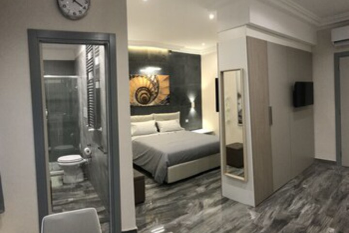 Room 58 of 82
