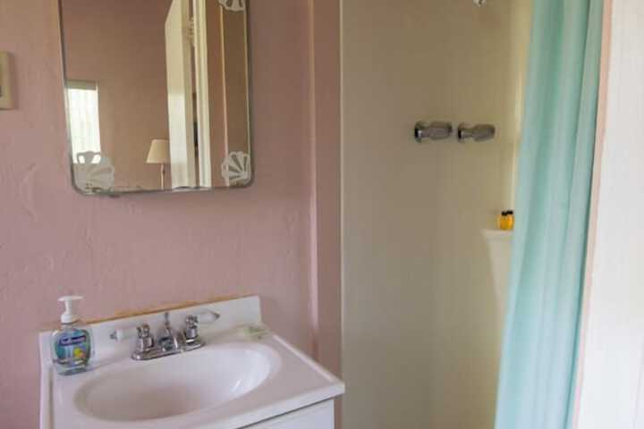 Room 44 of 60
