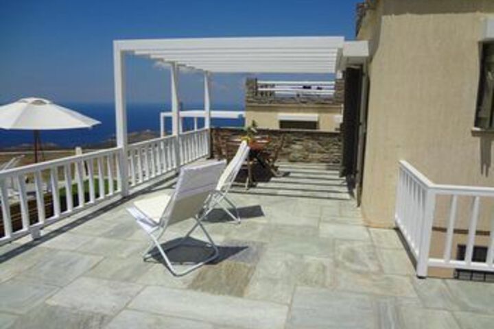 Terrace/Patio 3 of 48