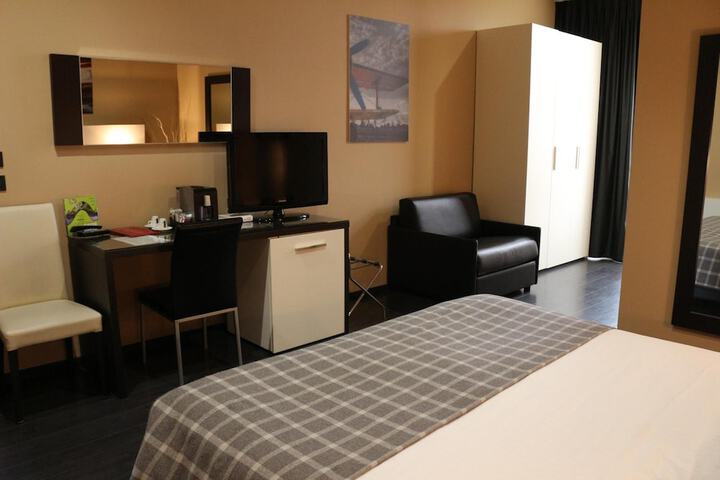 Room 15 of 59
