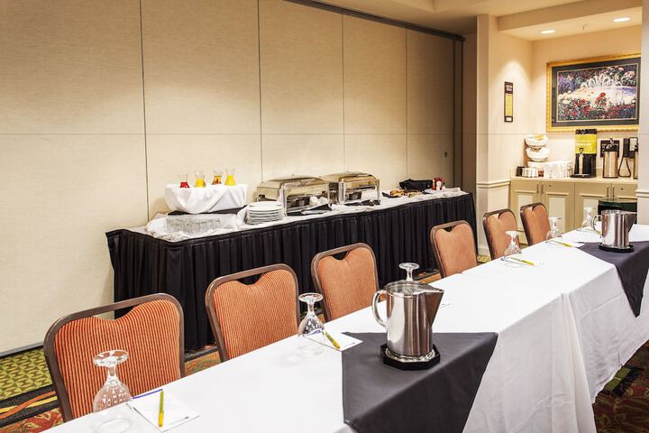 Meeting facility