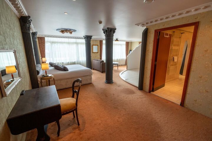 Room 29 of 67