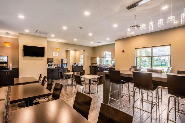 Breakfast/Coffee Service 1 of 16