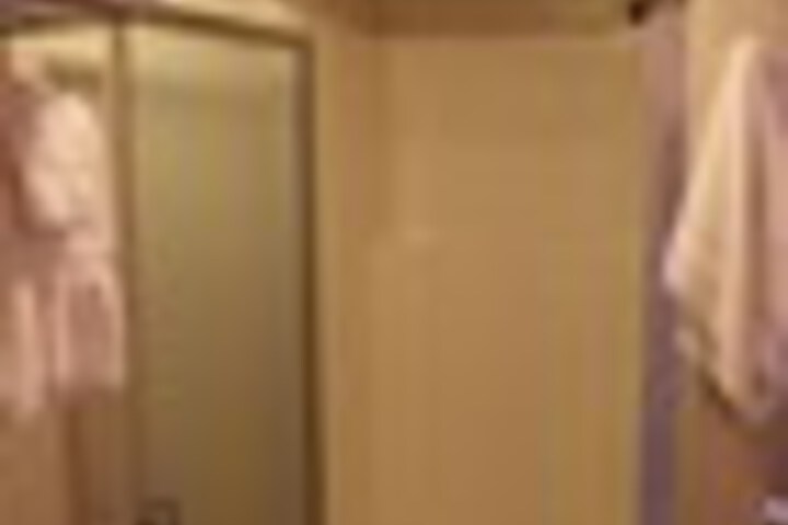 Room 419 of 504