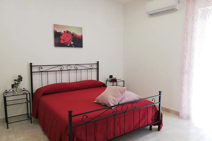 Room 2 of 12