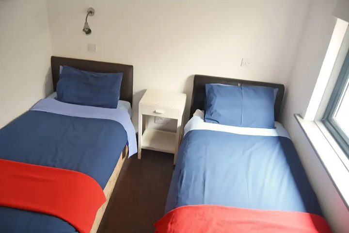Room 3 of 15