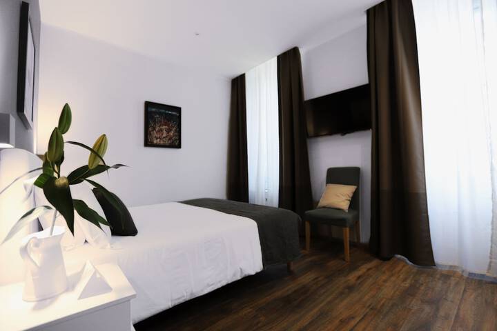 Room 14 of 69