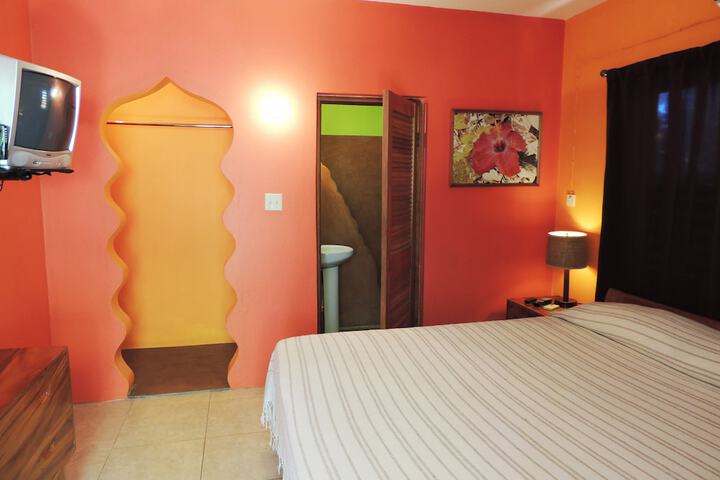 Room 8 of 97