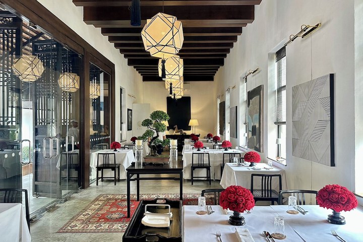 Dining 61 of 92