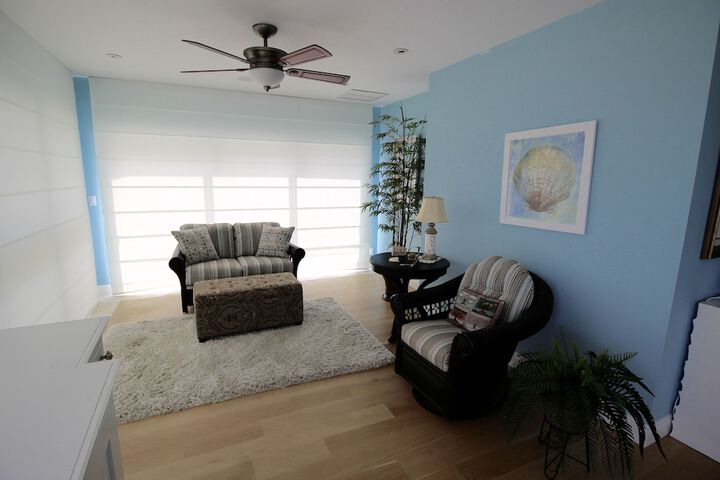 Room 16 of 23