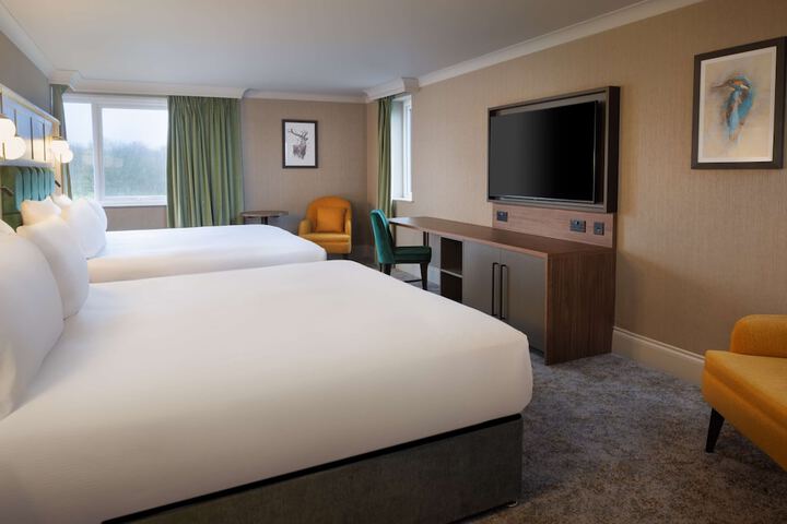 Room 48 of 204