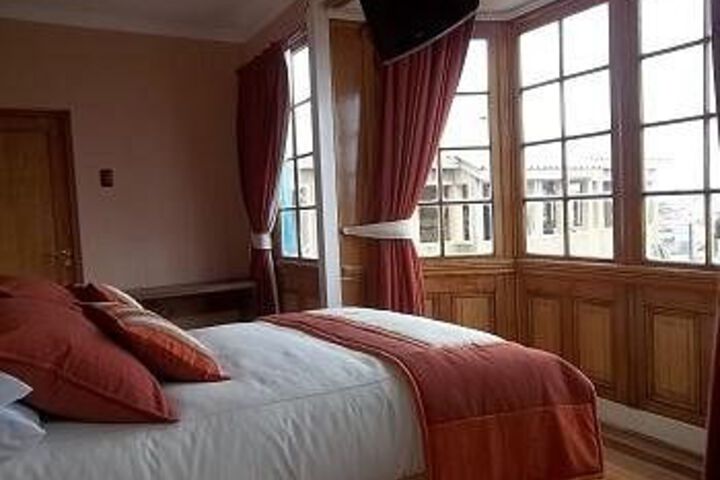 Room 35 of 50