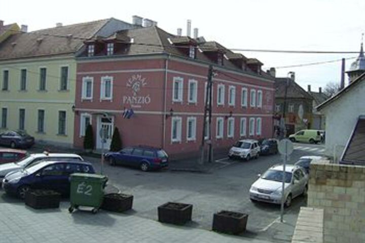 General 3 of 16