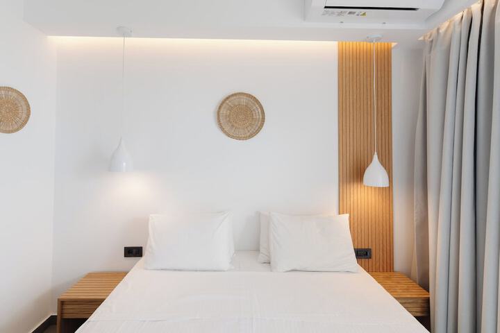 Room 12 of 61