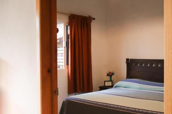 Room 2 of 9