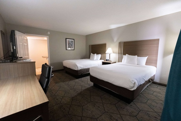 Room 20 of 42