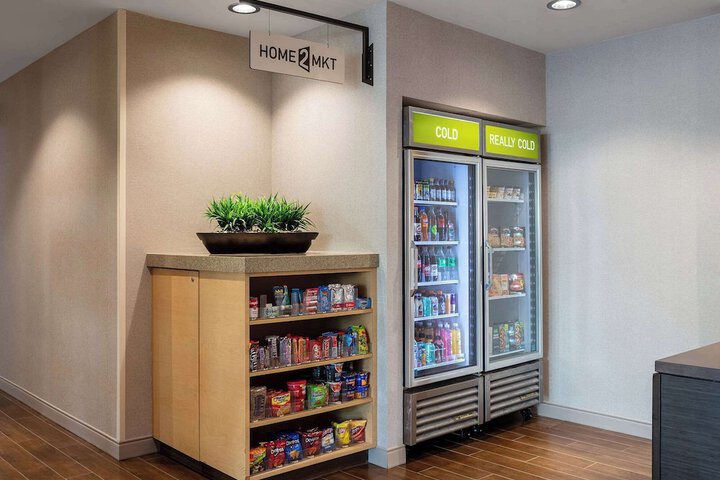 Snack bar