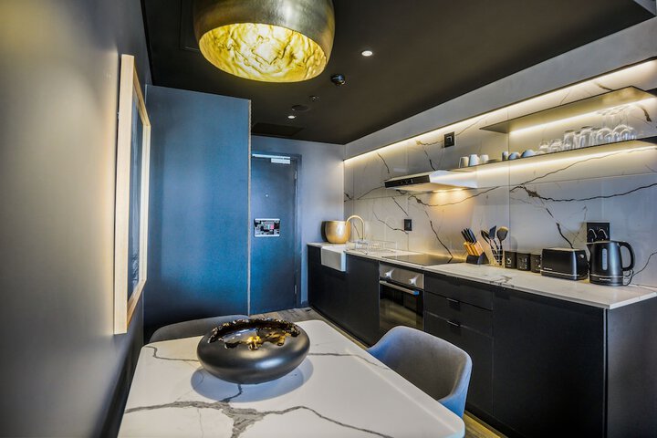 Room 78 of 210