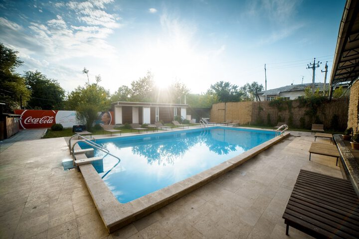 Pool 49 of 78