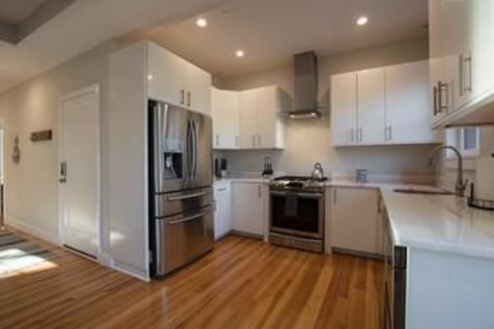 Photo of Amazing South End Apt Sleeps 5!