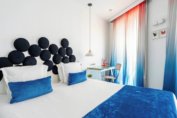 Room 47 of 114