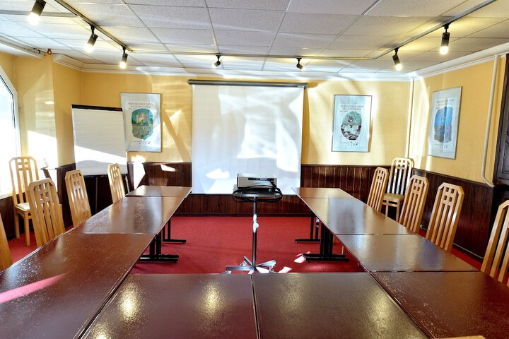 Meeting 49 of 61