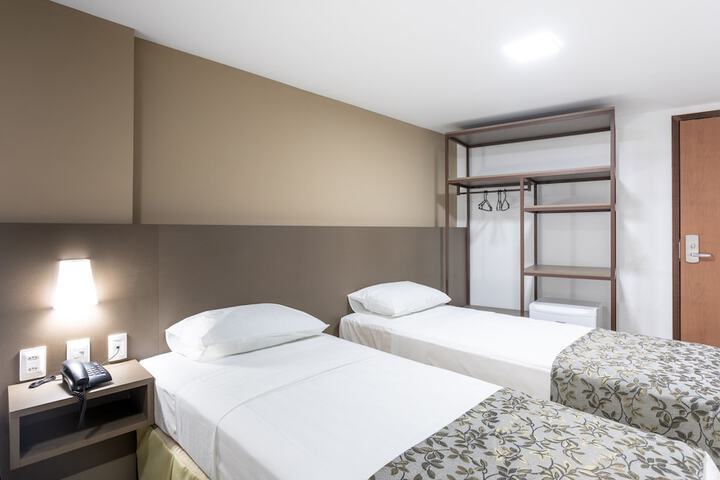 Room 3 of 15