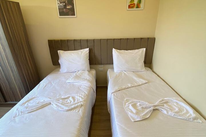 Room 55 of 109