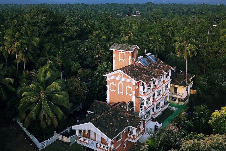 Hotel 37 of 48