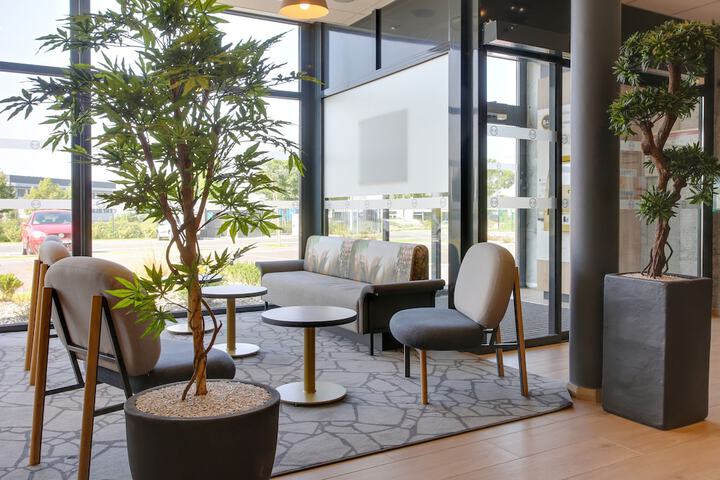 Hotel Interior 11 of 64
