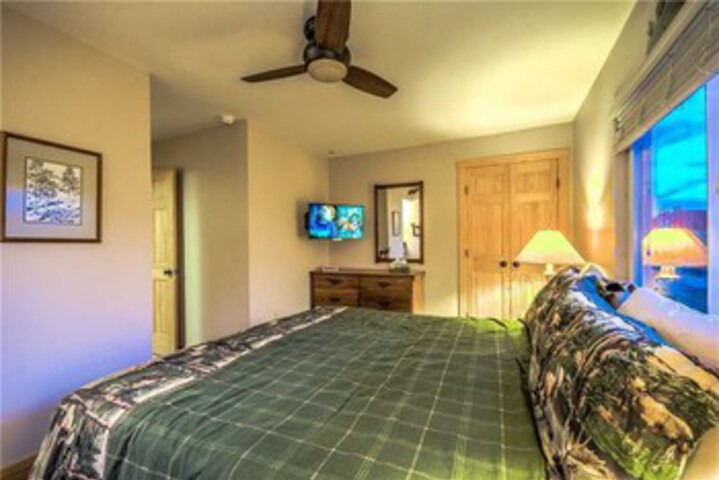 Room 21 of 24