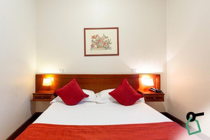 Room 18 of 26