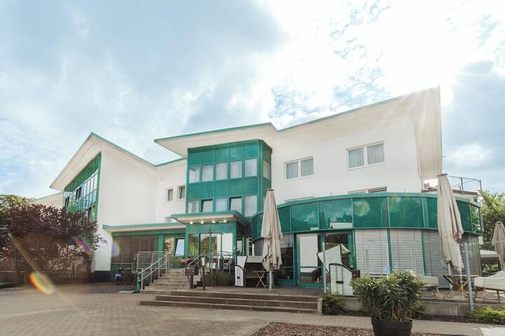 Parkhotel IV Jahreszeiten Kühlungsborn in Kuehlungsborn
