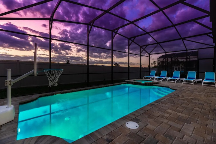 Pool 16 of 31