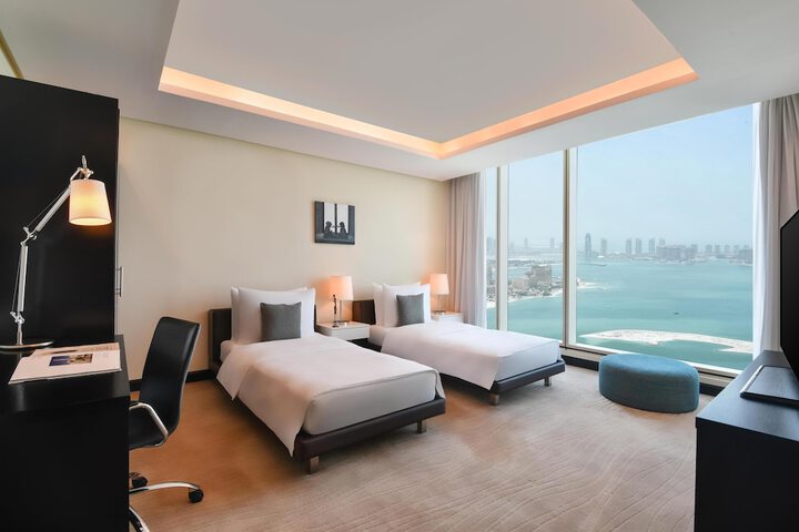 Room 56 of 218