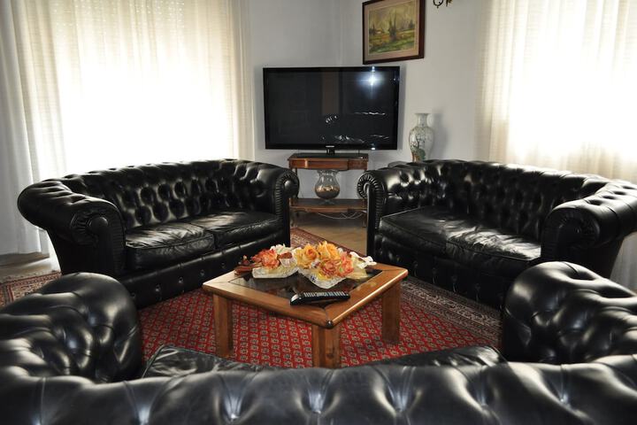Room 16 of 35