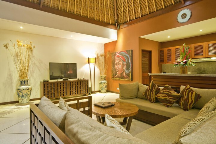 Room 11 of 22